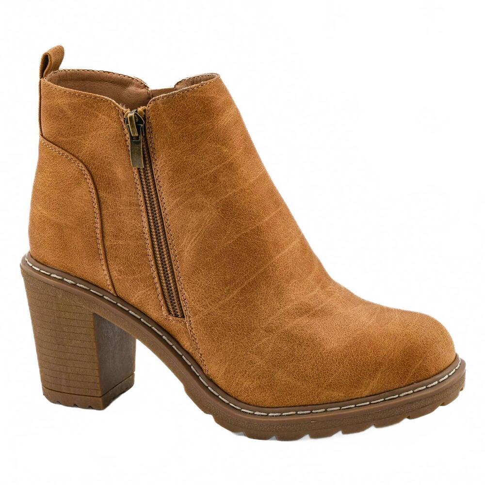 NEW CORKYS FOOTWEAR women's rocky top ankle boot in camel